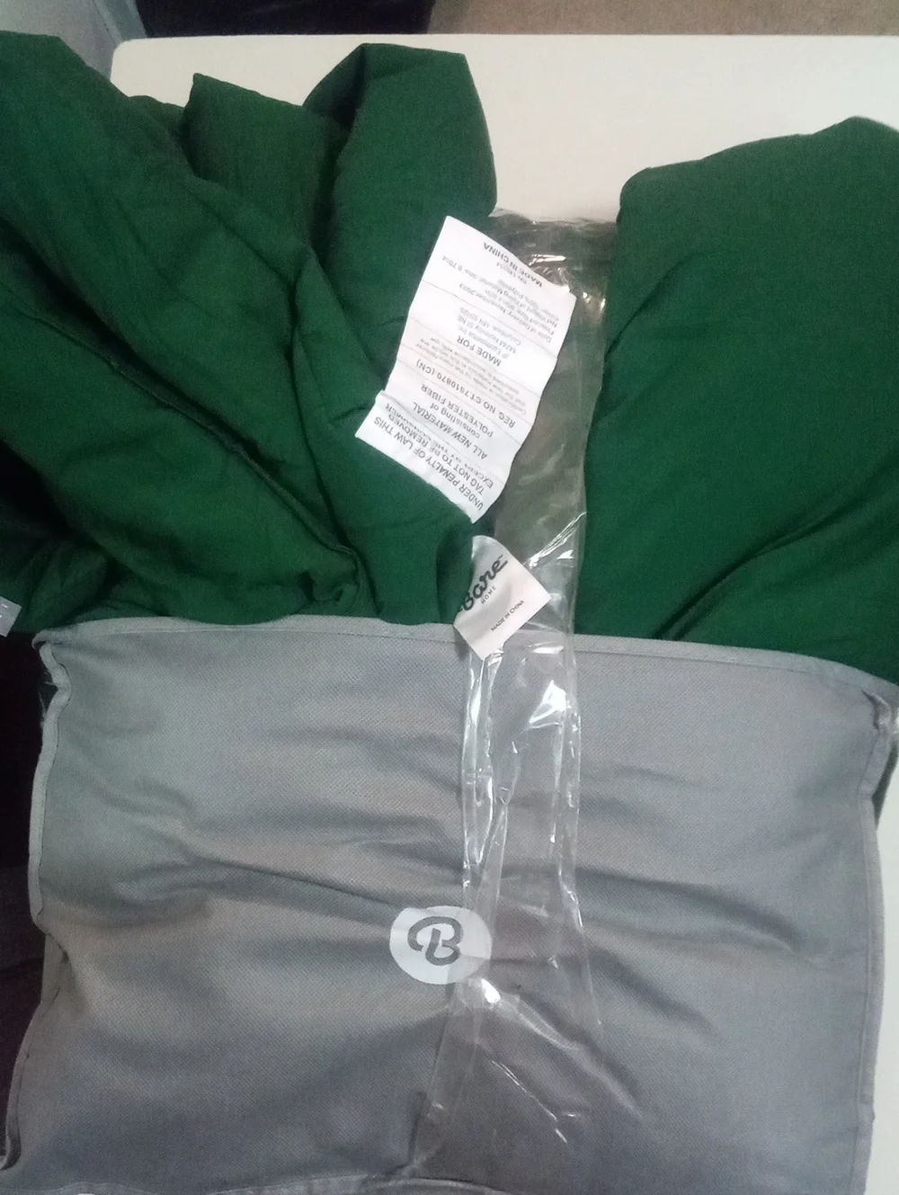 Queen Comforter Set in Dark Green NWT $69 By Bare Down Alternative 3 Piece
